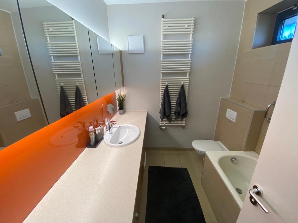 Bl Lakeside Apartman Balatonlelle Bagian luar foto