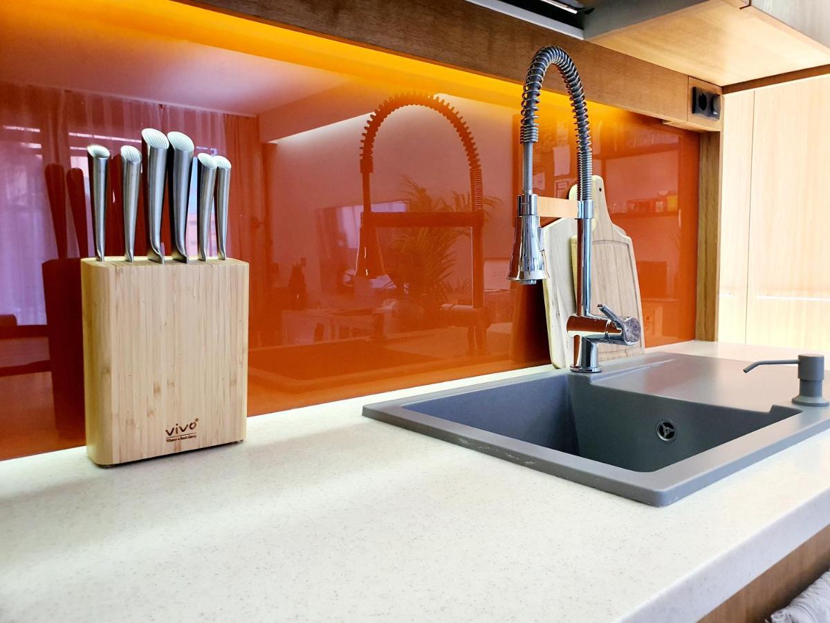 Bl Lakeside Apartman Balatonlelle Bagian luar foto