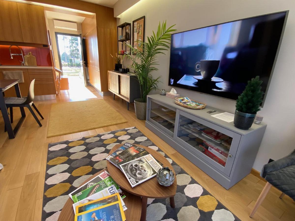 Bl Lakeside Apartman Balatonlelle Bagian luar foto