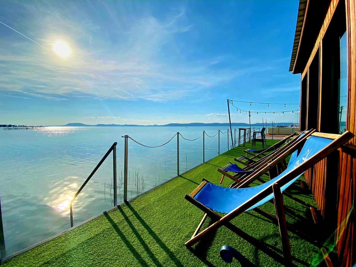 Bl Lakeside Apartman Balatonlelle Bagian luar foto